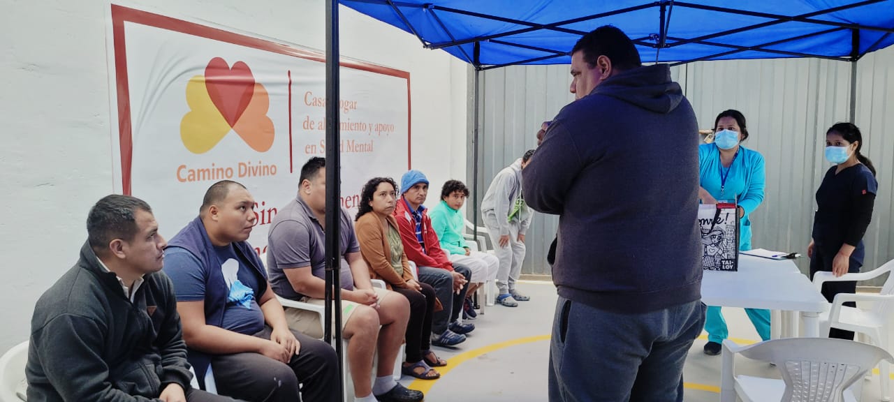 Campaña de Vacunación Contra Enfermedades Respiratorias en la Casa de Reposo de Salud Mental en Trujillo